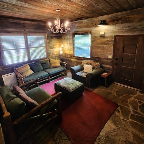 Top Airbnb: "The Fugitive" caboose and cottage, walk to town in Bryson City