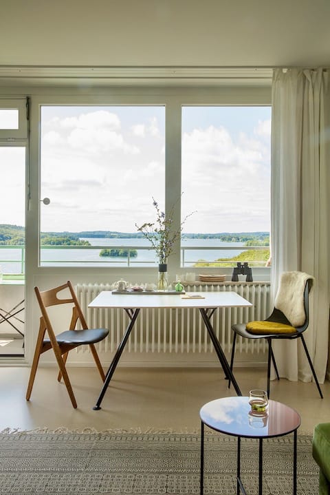 Fine apartment on the waterfront right on Lake Dieksee