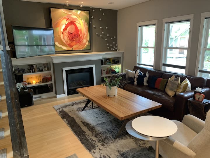 Modern Central Boulder Home + Private Lower Suite - Boulder, CO