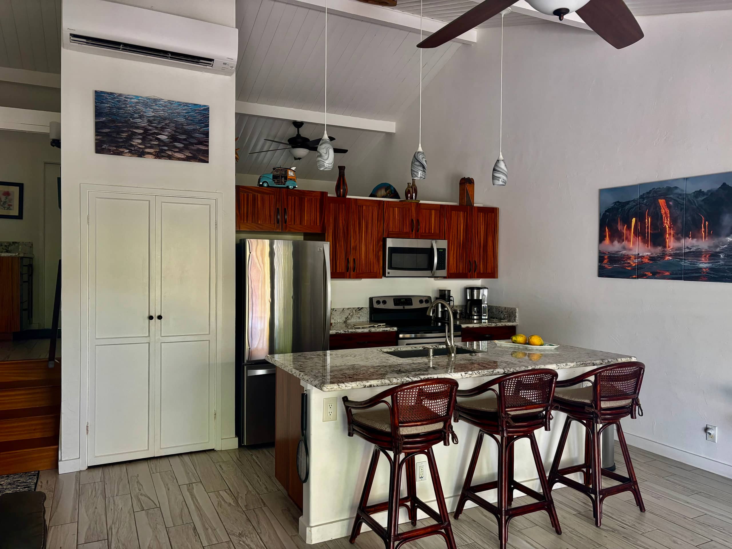 Condo in Kailua-Kona · ★4.96 · 1 bedroom · 1 bed · 1 bath - Image 5