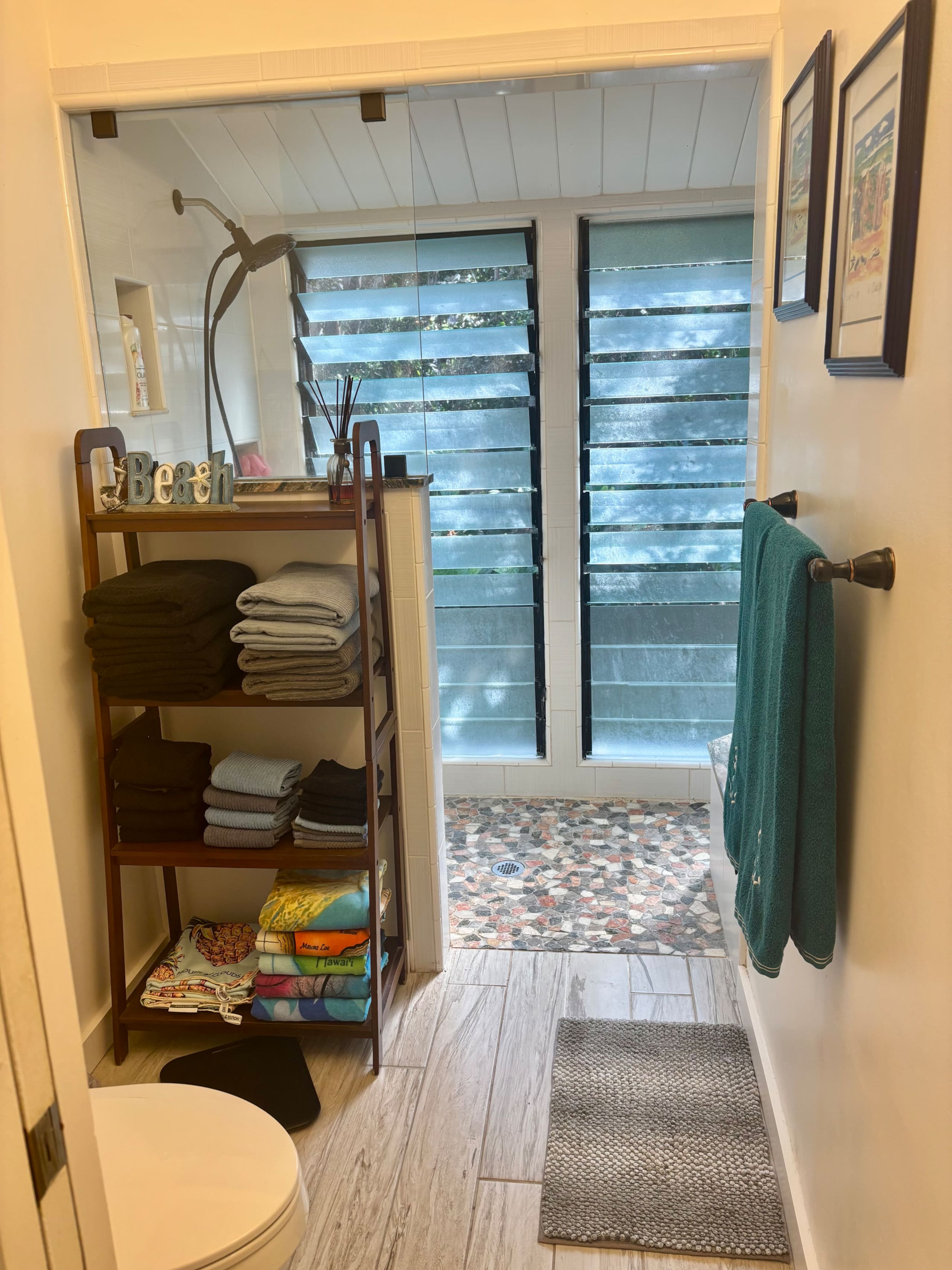 Condo in Kailua-Kona · ★4.96 · 1 bedroom · 1 bed · 1 bath - Image 10