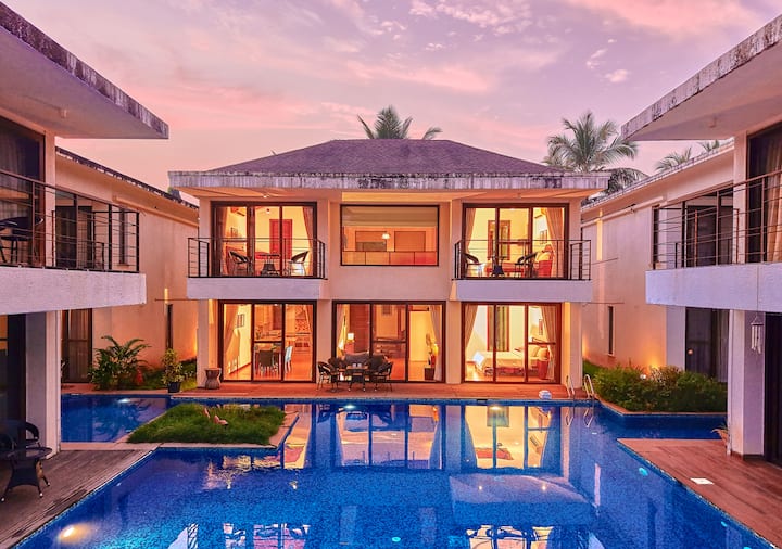 3 Bhk Villa In Goa With Pool & Private Balcony - Goa