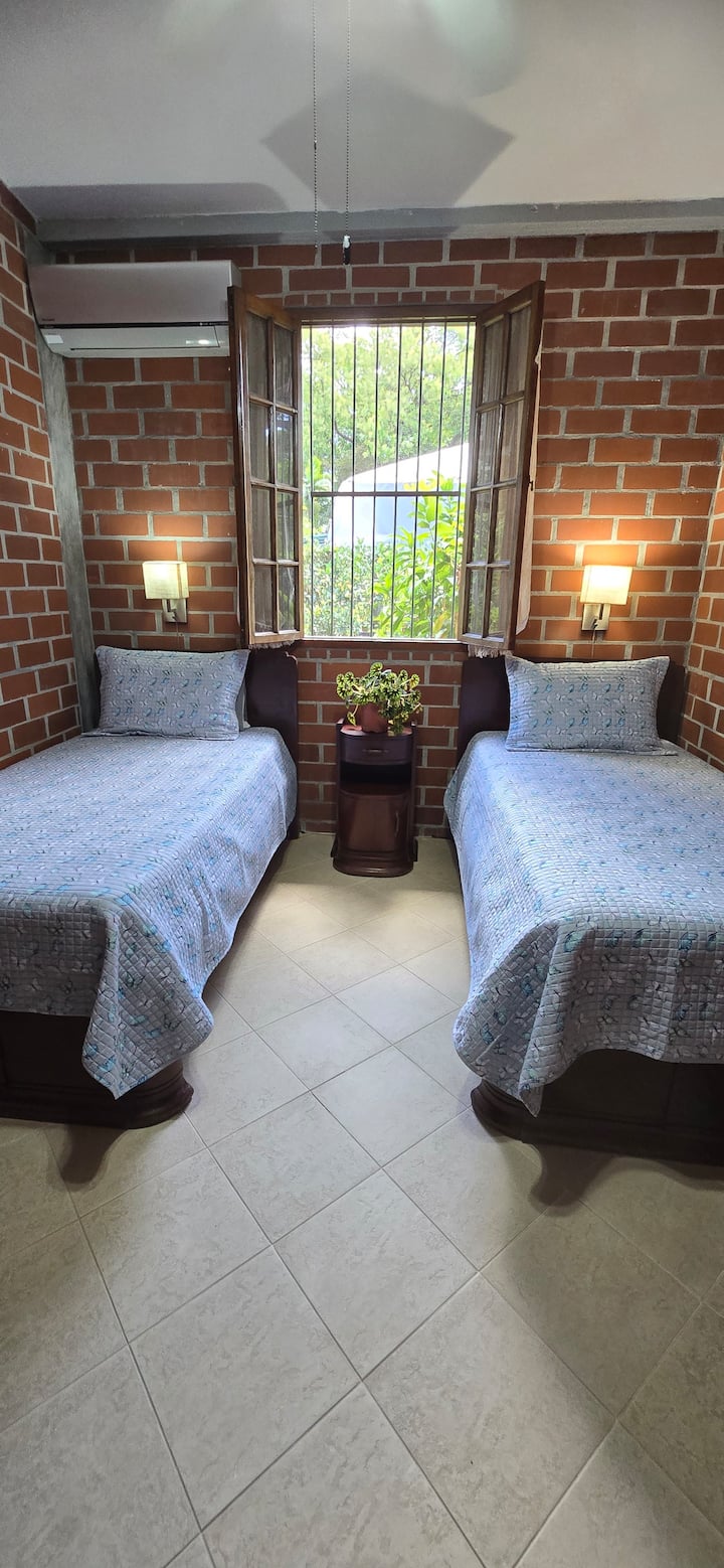 საძინებელი 2