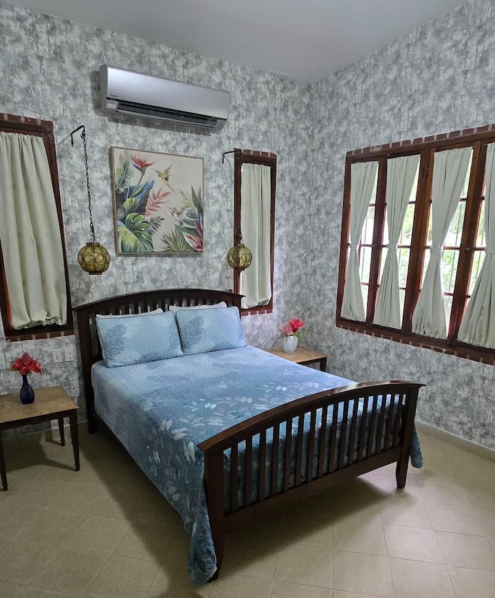 საძინებელი 1