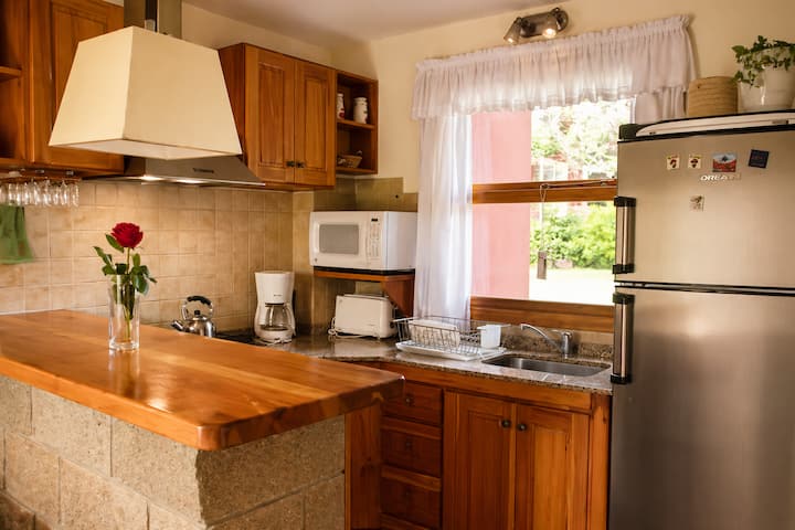 Hermosa Cabaña Familiar De 3 Habitaciones - Bariloche