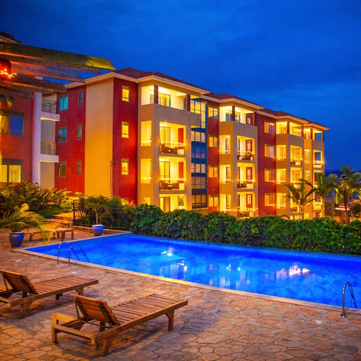 2 Bedroom Apartment- Pool & Garden View In Muyenga - Kampala