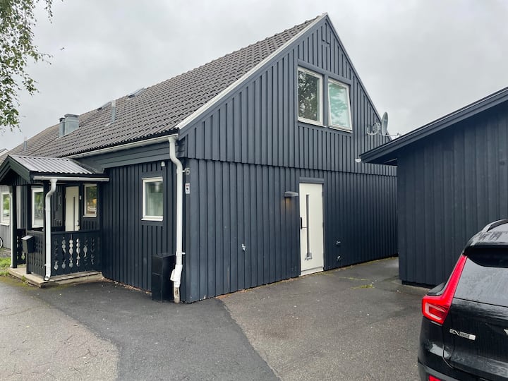 Entire House Just Outside The Center Of ÖStersund - Östersund