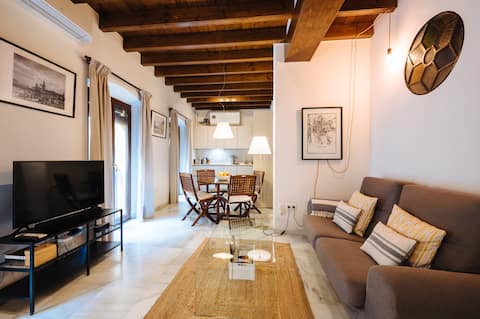 Popular Airbnb listing: The BEST DUPLEX in the heart of Seville in Sevilla
