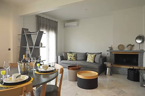 Modern & Refined Loft Near Downtown Thessaloniki
