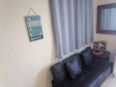 Top performing Airbnb: Your patio to the Beach 118 in Supermanzana 86