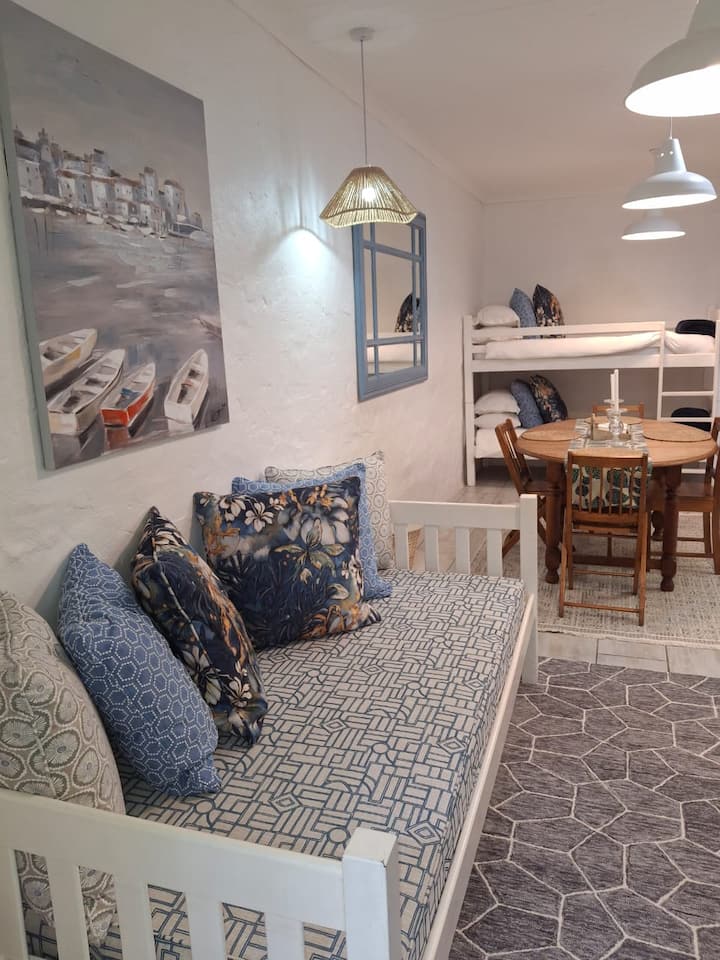 The Cottage - Sandbaai
