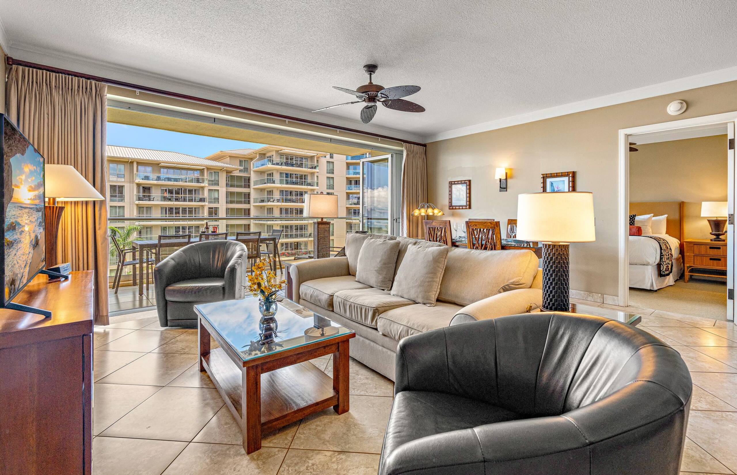 Condo in Lahaina · ★5.0 · 2 bedrooms · 3 beds · 2 baths - Image 3