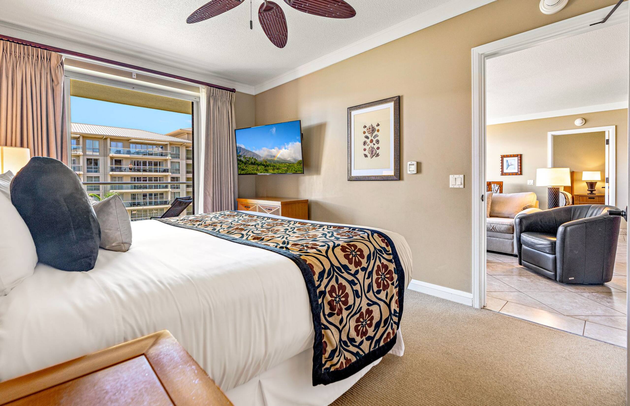 Condo in Lahaina · ★5.0 · 2 bedrooms · 3 beds · 2 baths - Image 21
