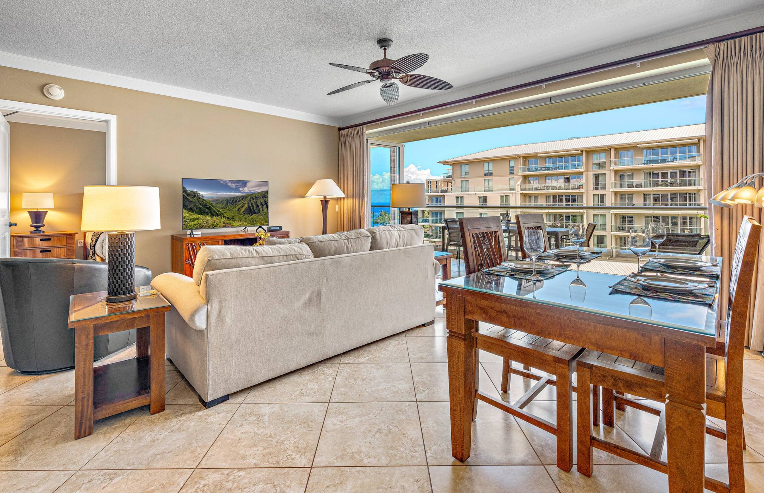 Condo in Lahaina · ★5.0 · 2 bedrooms · 3 beds · 2 baths - Image 9