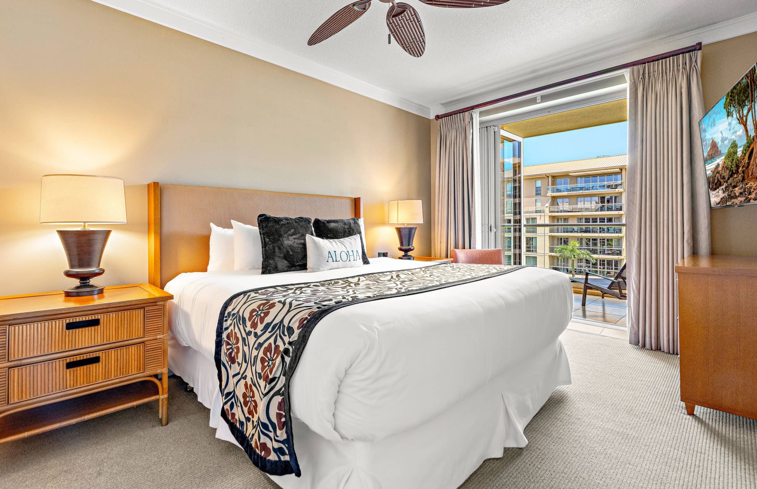 Condo in Lahaina · ★5.0 · 2 bedrooms · 3 beds · 2 baths - Image 18