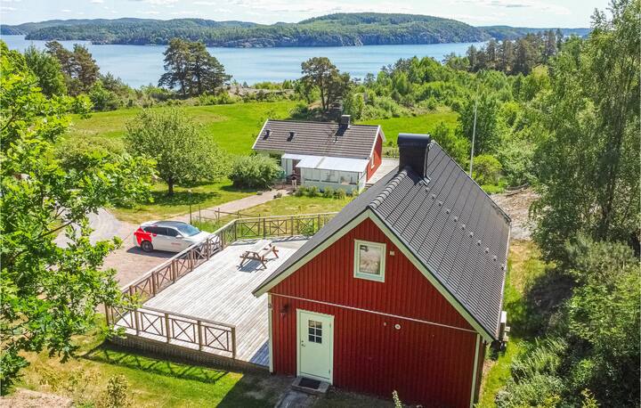 Beautiful Home In Brastad With Wifi - Munkedal