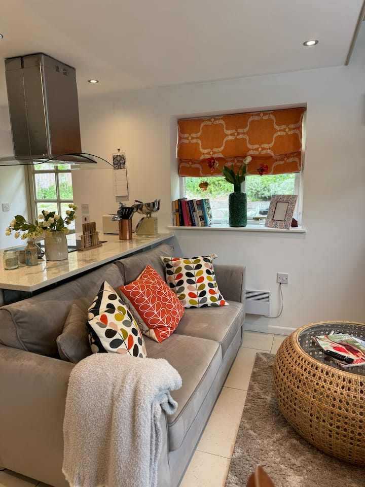 Charming Cottage, Dogs Welcome, Private Garden . - Marlow