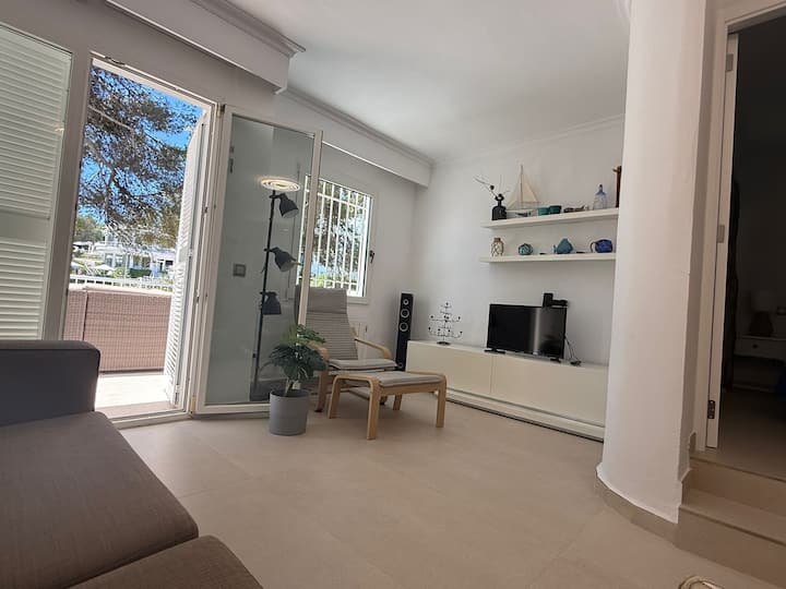 Full Refurbished Luxury Bungalow On Cala Gran Beach. - Mallorca