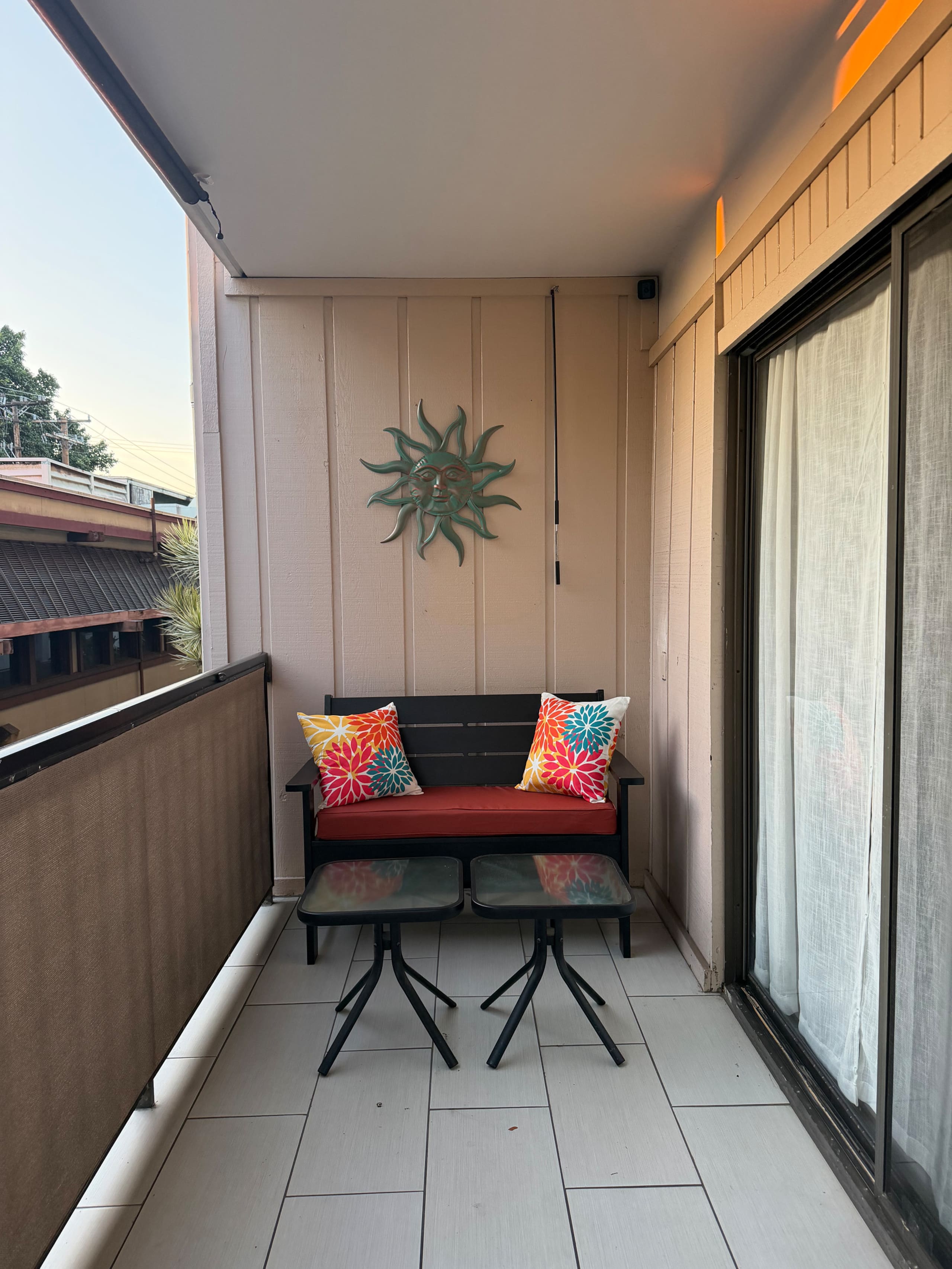 2 bd/2 bath Modern Ali’i Dr Condo right in town! - Image 20