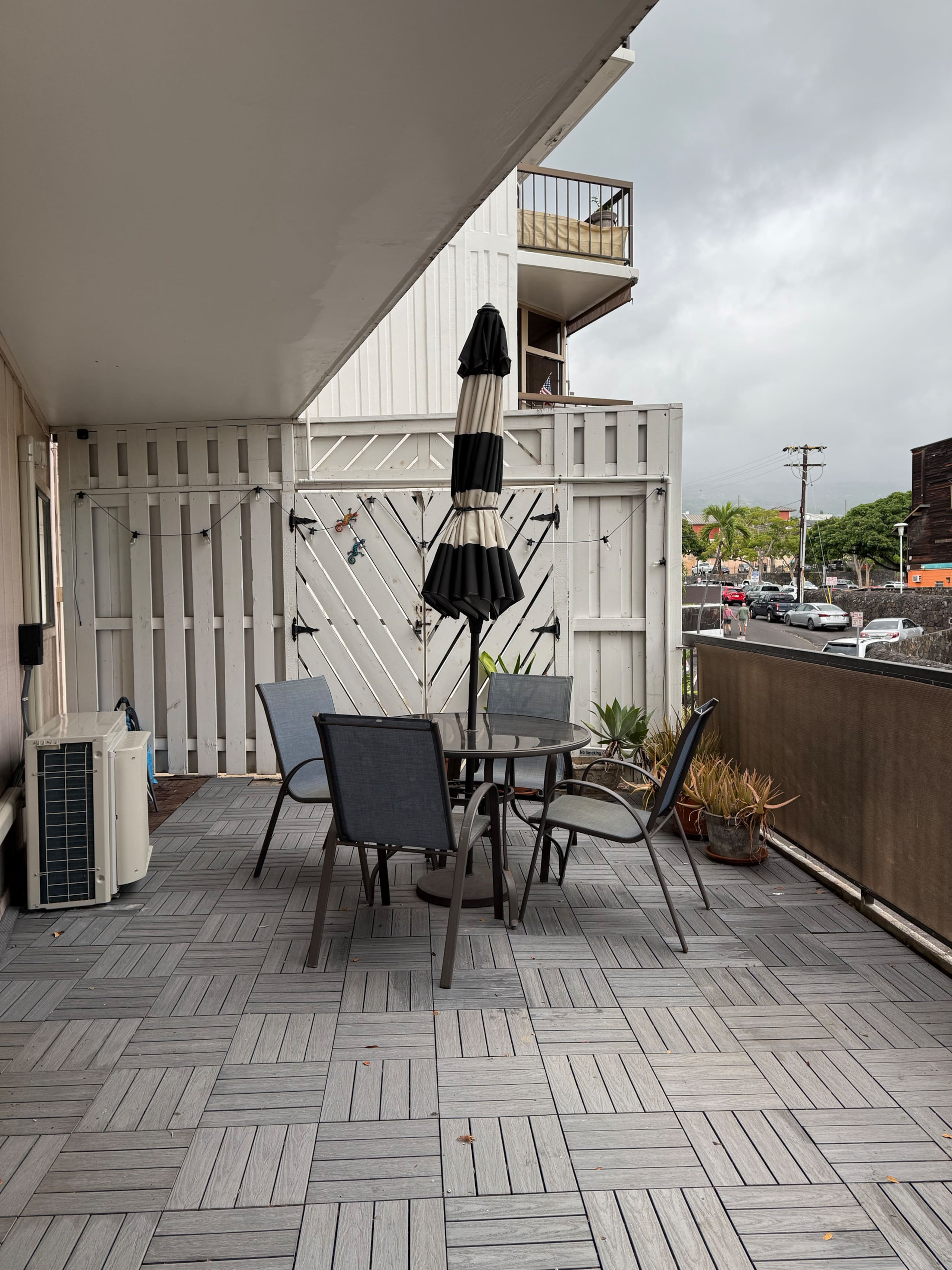 2 bd/2 bath Modern Ali’i Dr Condo right in town! - Image 22