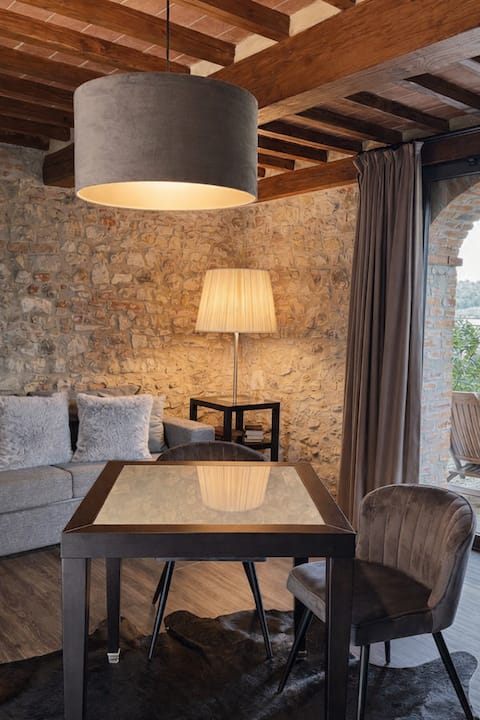 Proprietà Airbnb di successo: Borgo Iesolana Country Retreat Suite with terrace a Bucine