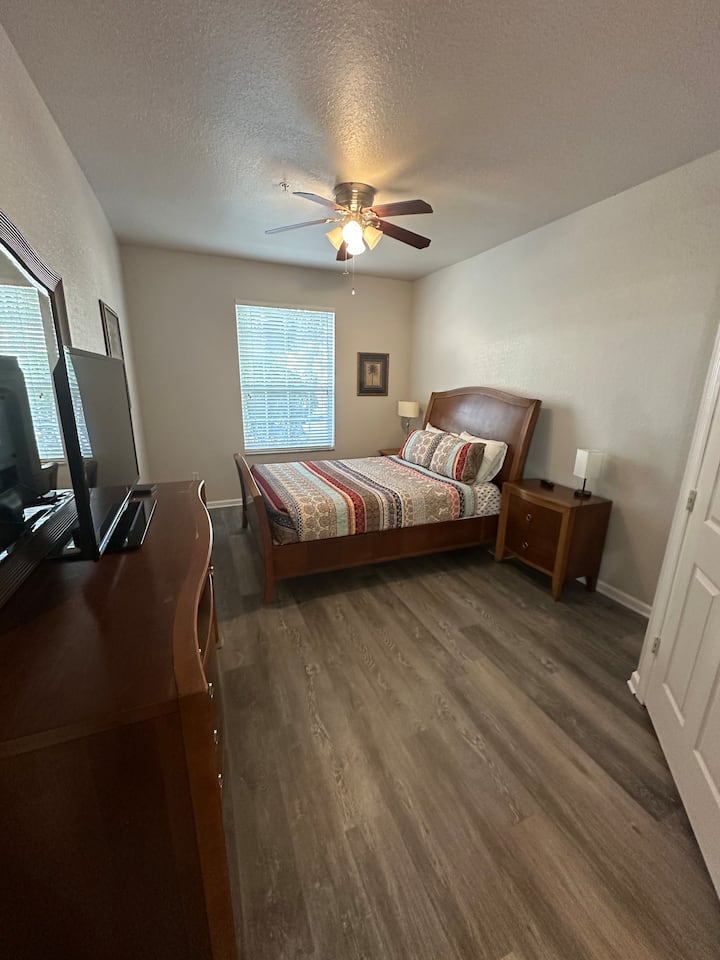 غرفة النوم 2