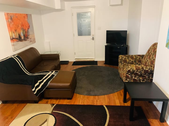 Bright, Clean And Spacious Guest Apartment - Wet 'n' Wild Toronto