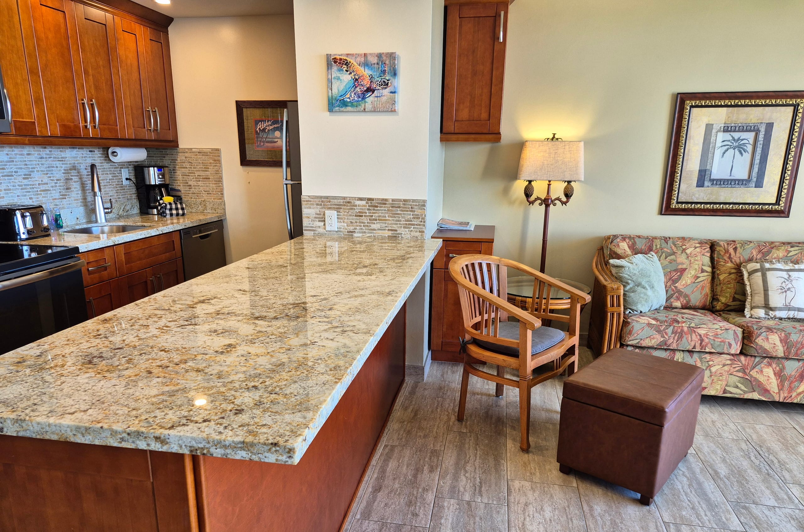 Condo in Kihei · ★4.85 · 1 bedroom · 2 beds · 1 bath - Image 3