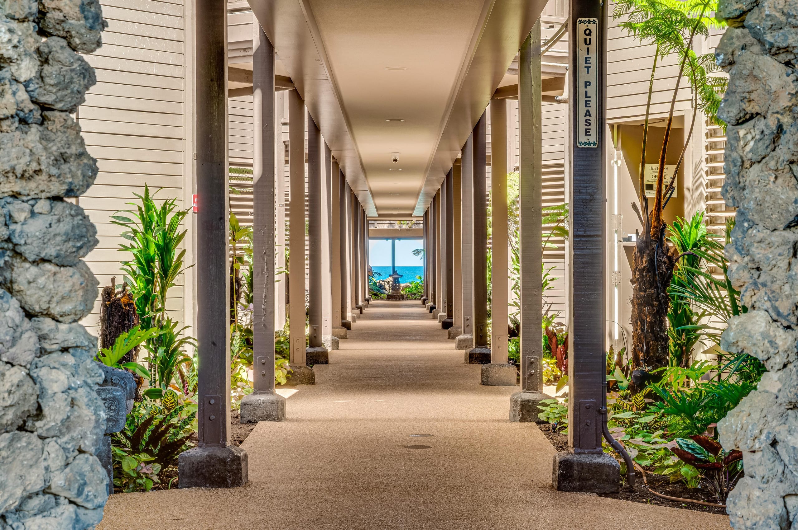 Condo in Kihei · ★4.86 · 2 bedrooms · 3 beds · 2 baths - Image 6