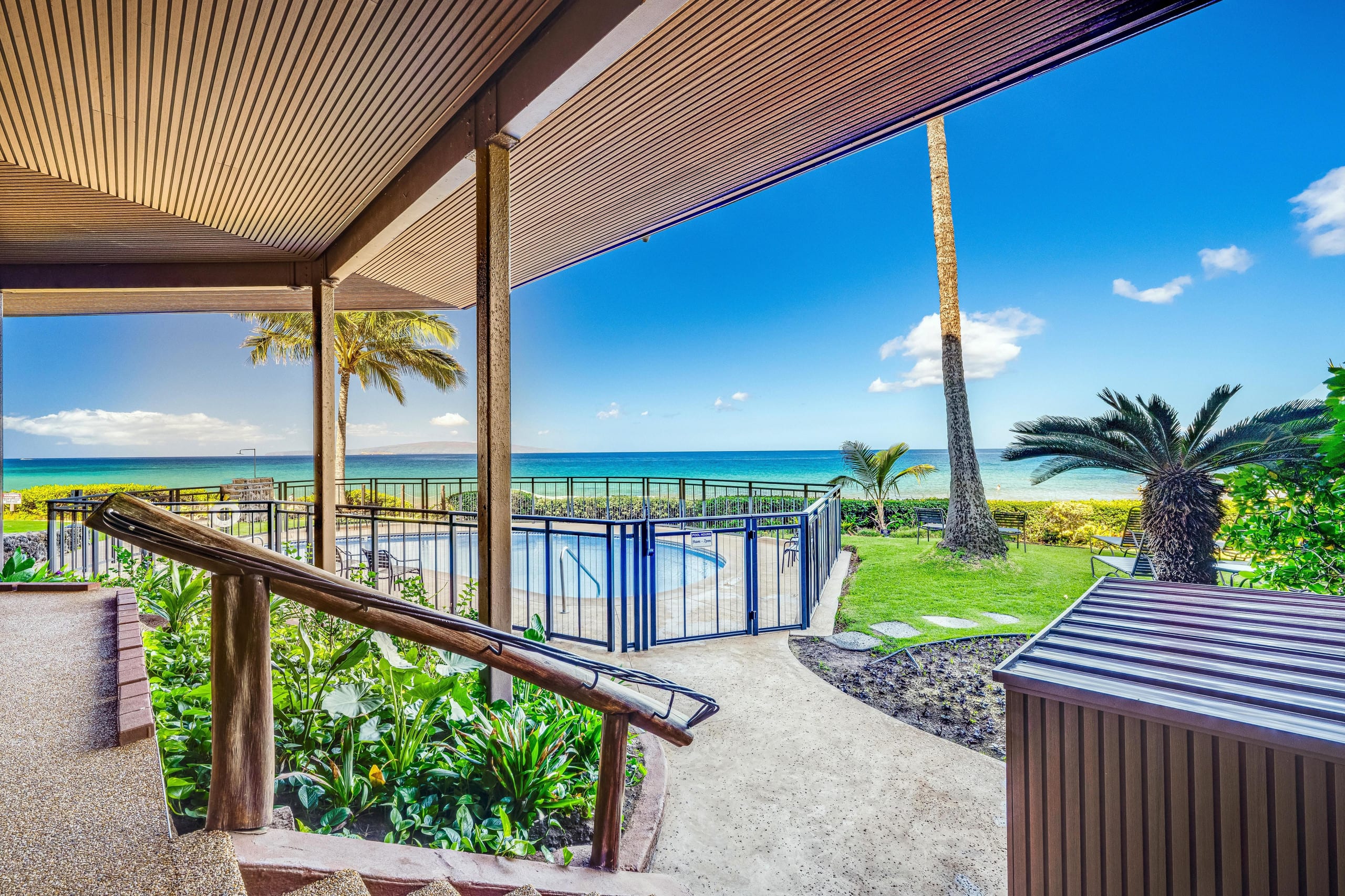Condo in Kihei · ★4.86 · 2 bedrooms · 3 beds · 2 baths - Image 11
