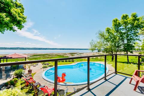 View*39 Ppl*23 beds*8 Br*9 Ba*Hot tub*King bed