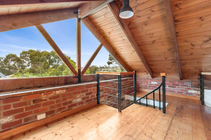 Peaceful House on a Park Corner with a pool gallery image 3