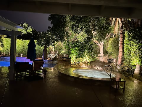 Classy pool Casita for 2