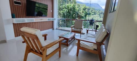 Successful Airbnb property: Modern house with panoramic view and pool in La Banda De Shilcayo