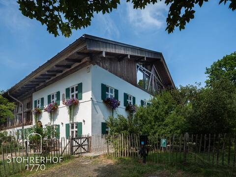 5-star Stohrerhof estate for up to 11 people at Lake Ammersee