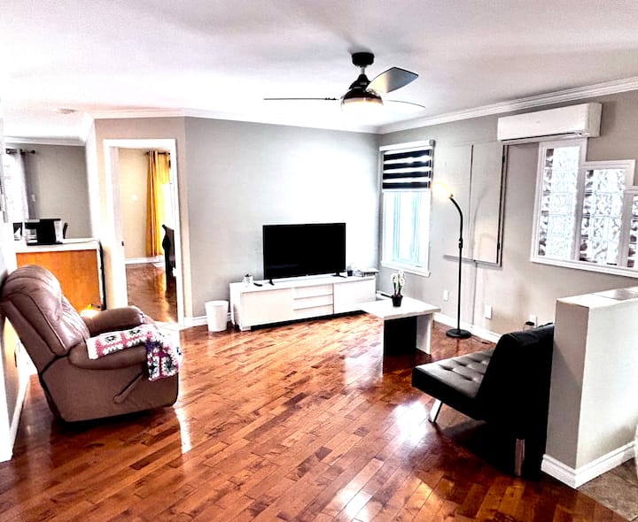 Chaleureux 3bdr 3km De Montreal - Longueuil