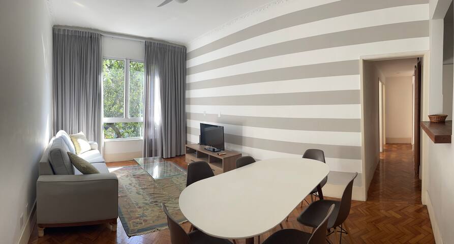 Spectacular apartment 2’ walk from LEBLON Beach gallery image 3