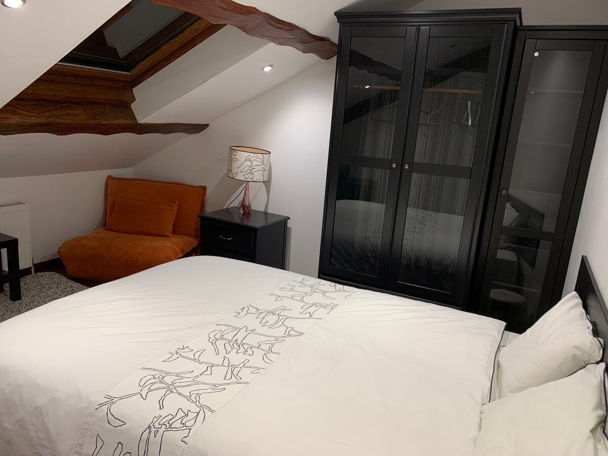 غرفة النوم 2