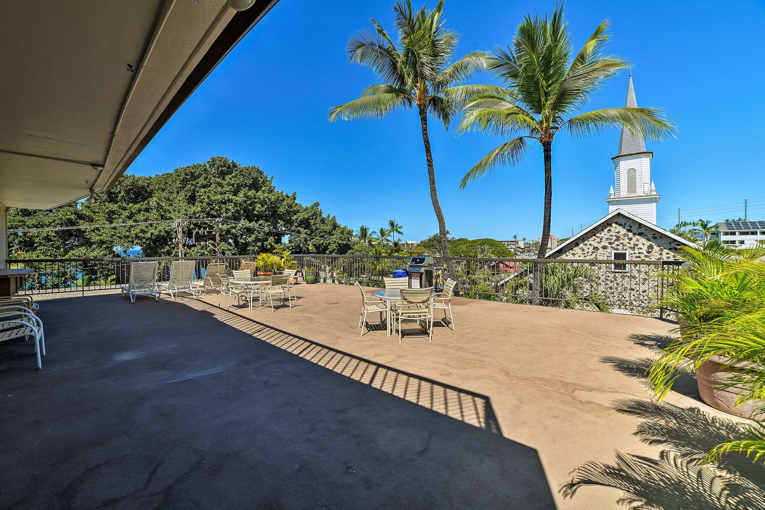 Condo in Kailua-Kona · ★4.89 · 1 bedroom · 1 bed · 1 bath - Image 19