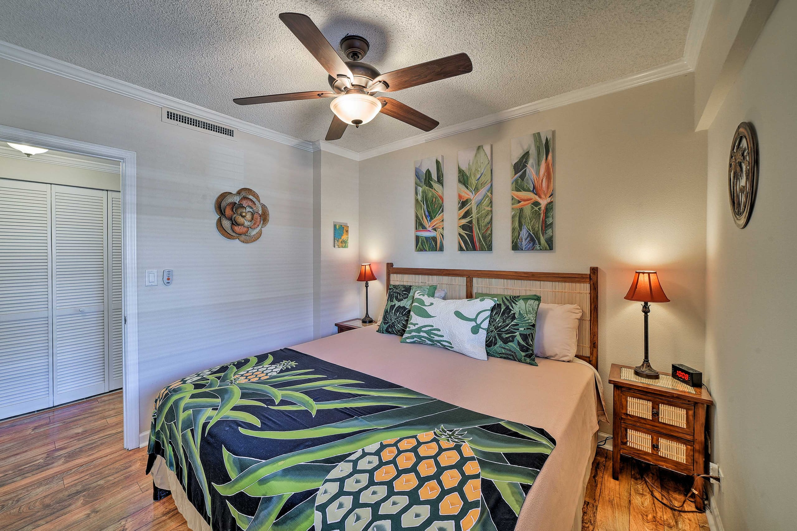 Condo in Kailua-Kona · ★4.89 · 1 bedroom · 1 bed · 1 bath - Image 13