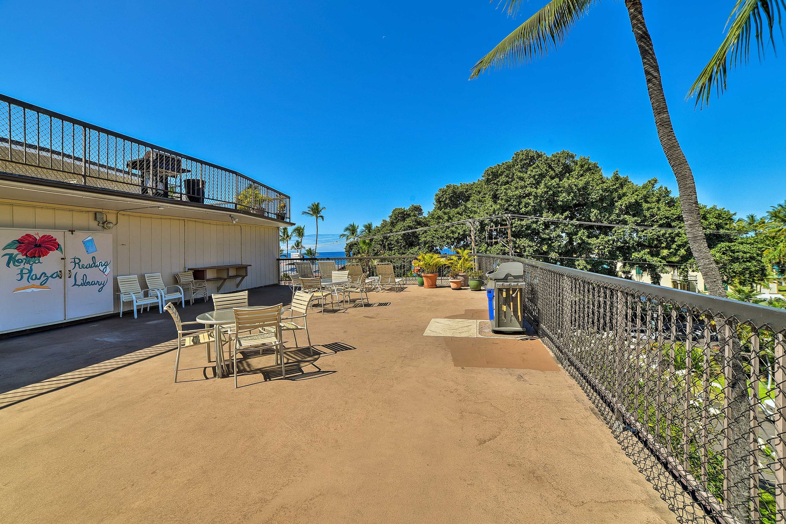 Condo in Kailua-Kona · ★4.89 · 1 bedroom · 1 bed · 1 bath - Image 22