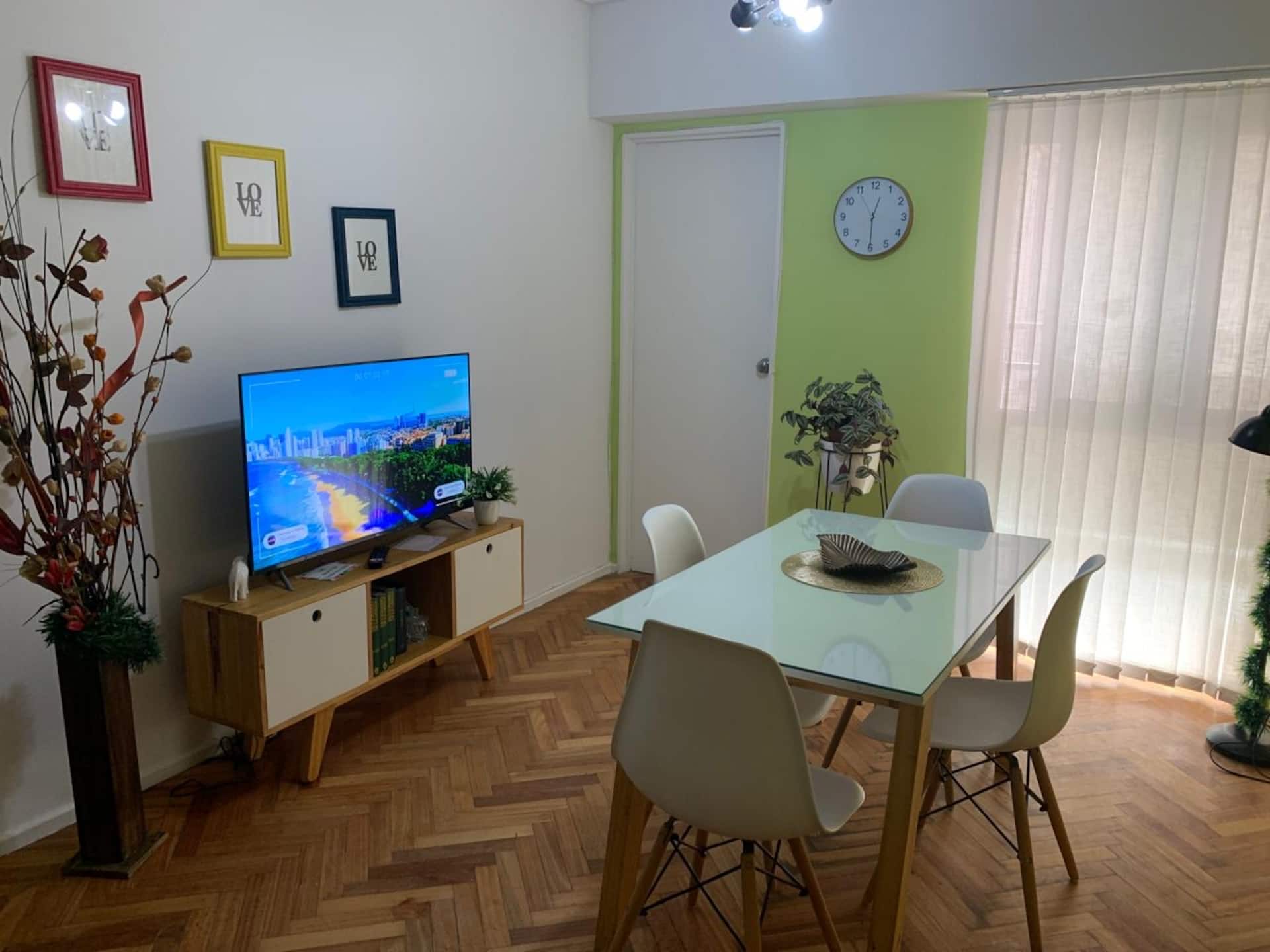 Remodelled furnished one-bedroom apartment in Balvanera