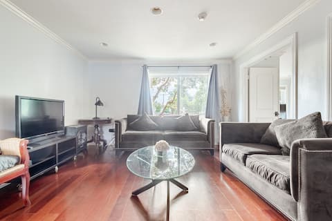 Large Home 7 bedrooms 4 baths 13 beds sleeps 21+