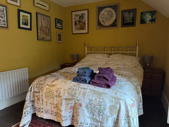 Një krevat dopio i rehatshëm