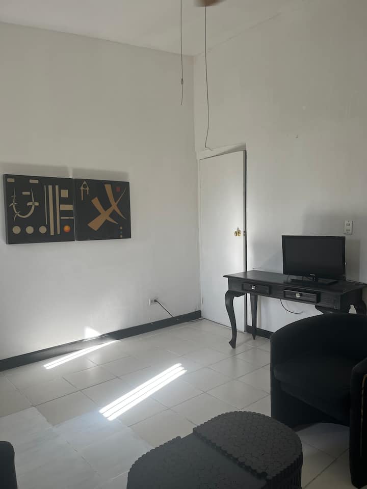 Apt. Reparto San Juan. Managua - Managua