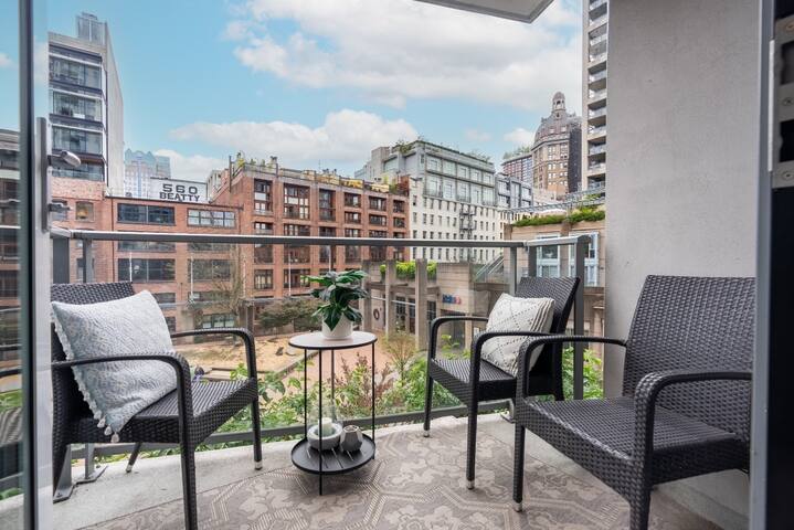 3 beds-Downtown, Free Parking/Hot-tub/Pool, Condo gallery image 4