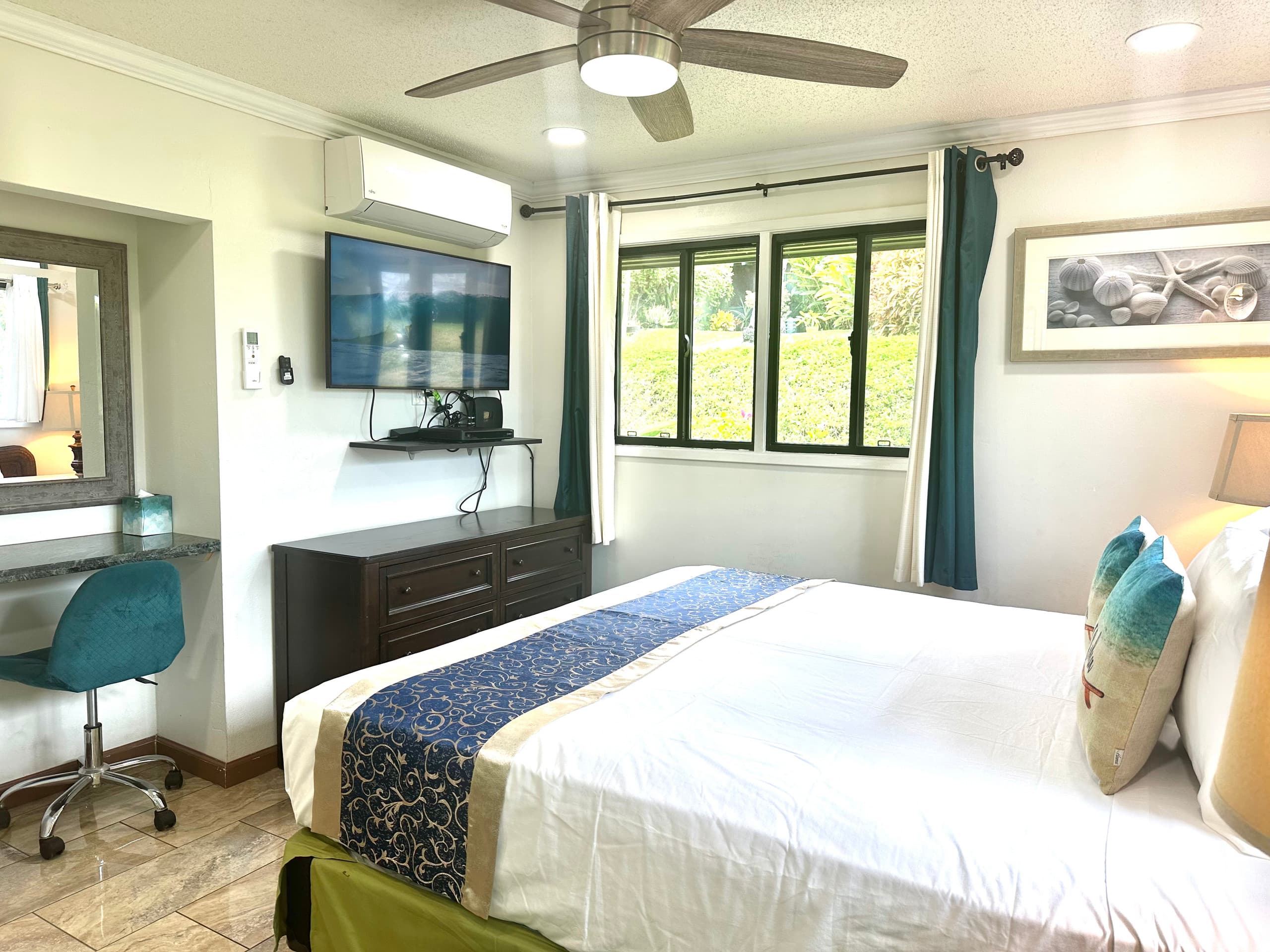 Home in Lahaina · ★4.92 · 3 bedrooms · 4 beds · 2 private baths - Image 34