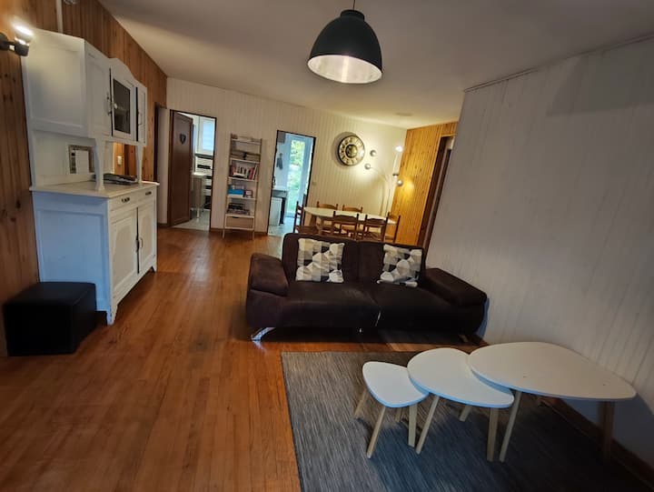 Appartement Indépendant Rdc, 6 Places + Jardin - Plateau de Beille