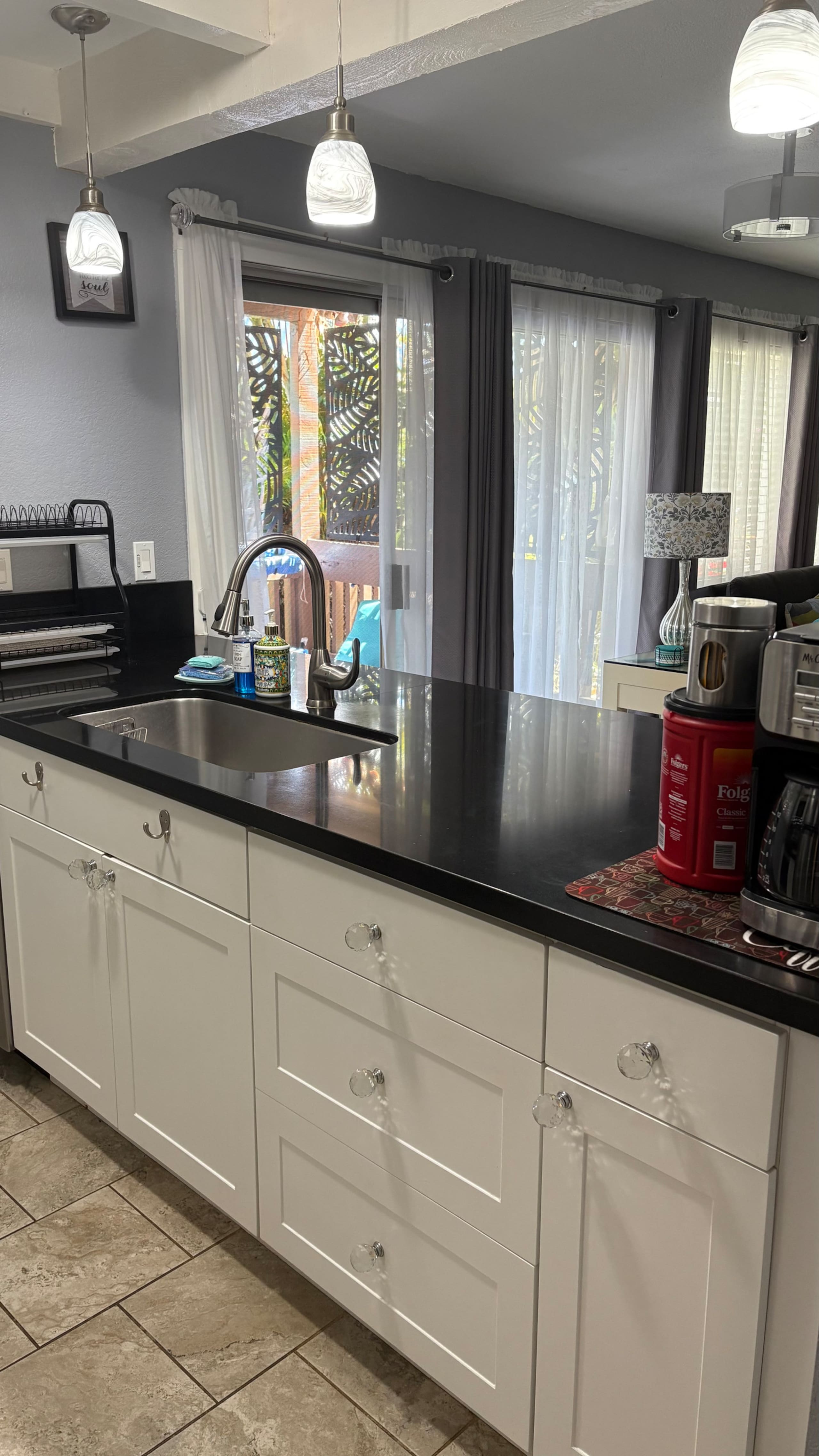 Condo in Princeville · ★4.81 · 1 bedroom · 4 beds · 1 private bath - Image 6