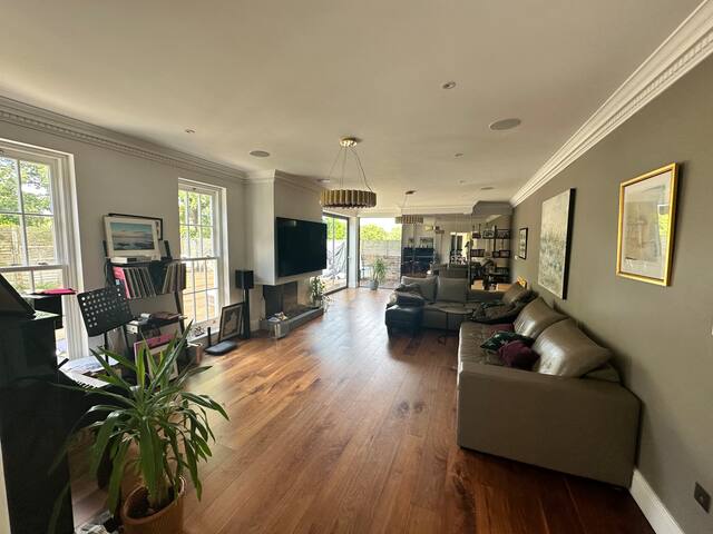 Incredible Accessible house in Dulwich Village gallery image 4